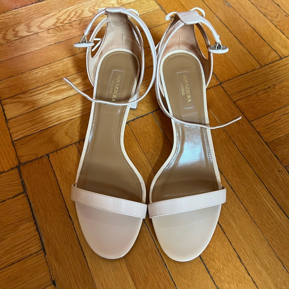Aquazzura shoes 40.5 in size. Good condition. Never worn.